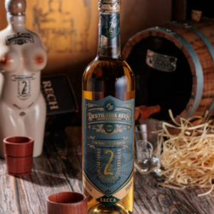 Cachaça Premium 2 Anos 750ml Barril de Carvalho